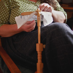 Support de broderie sous cuisse – Image 3